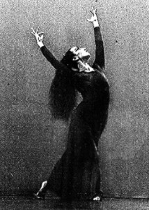 Nella foto Elsa Piperno, direttrice del Centro professionale di Danza contemporanea.